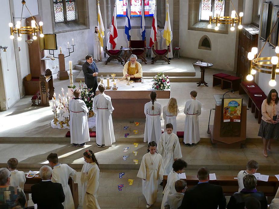 Feier der 1. Heiligen Kommunion in Sankt Crescentius (Foto: Karl-Franz Thiede)